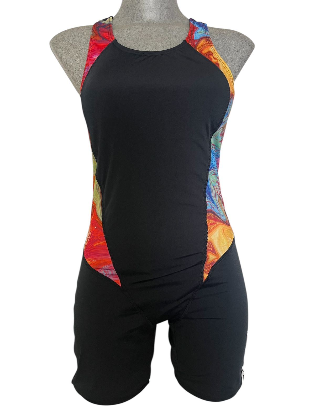 CHAMPION Jammer / Negro estampado colores