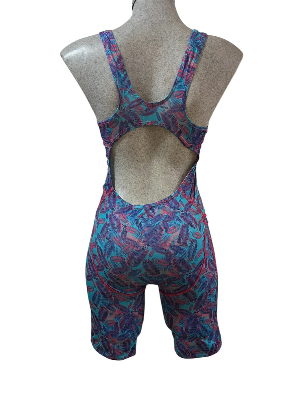 COMET JAMMER DAMA ESTAMPADO HOJAS 48