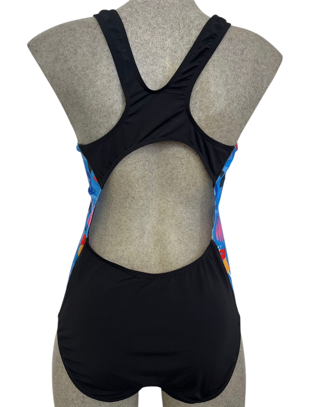 OZONO Negro Estampado Azul / corto dama